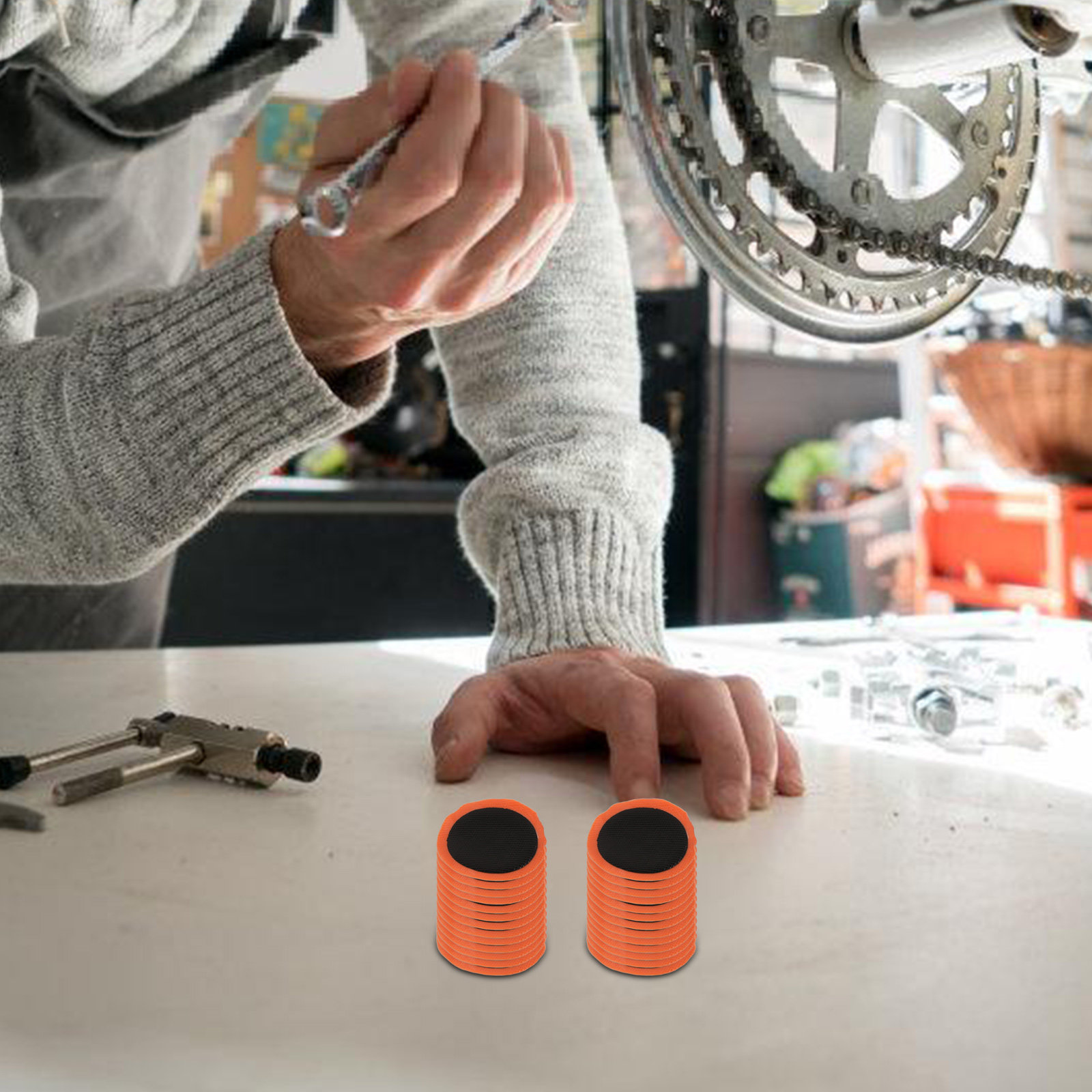 48個入りパンク修理キット 自転車タイヤパッチ インナーリペ - Bike Tube Repair Kit のレビューと価格